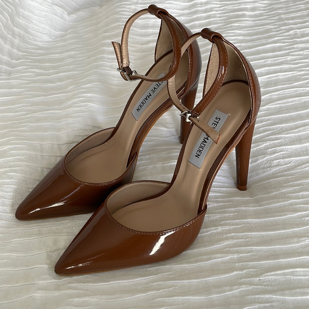 Steve Madden Alisha Pump